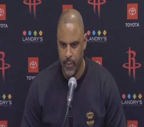 威尼修斯荣,获世界足球,先生称号,太阳城,太阳城娱乐,太阳城app,太阳城赌场